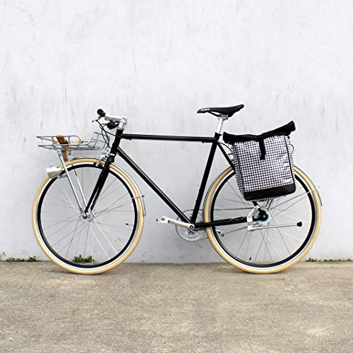 Sacoche Vélo femme pour porte-bagage signée Ukiri en tissu vinyl imperméable imprimé vichy noir et blanc